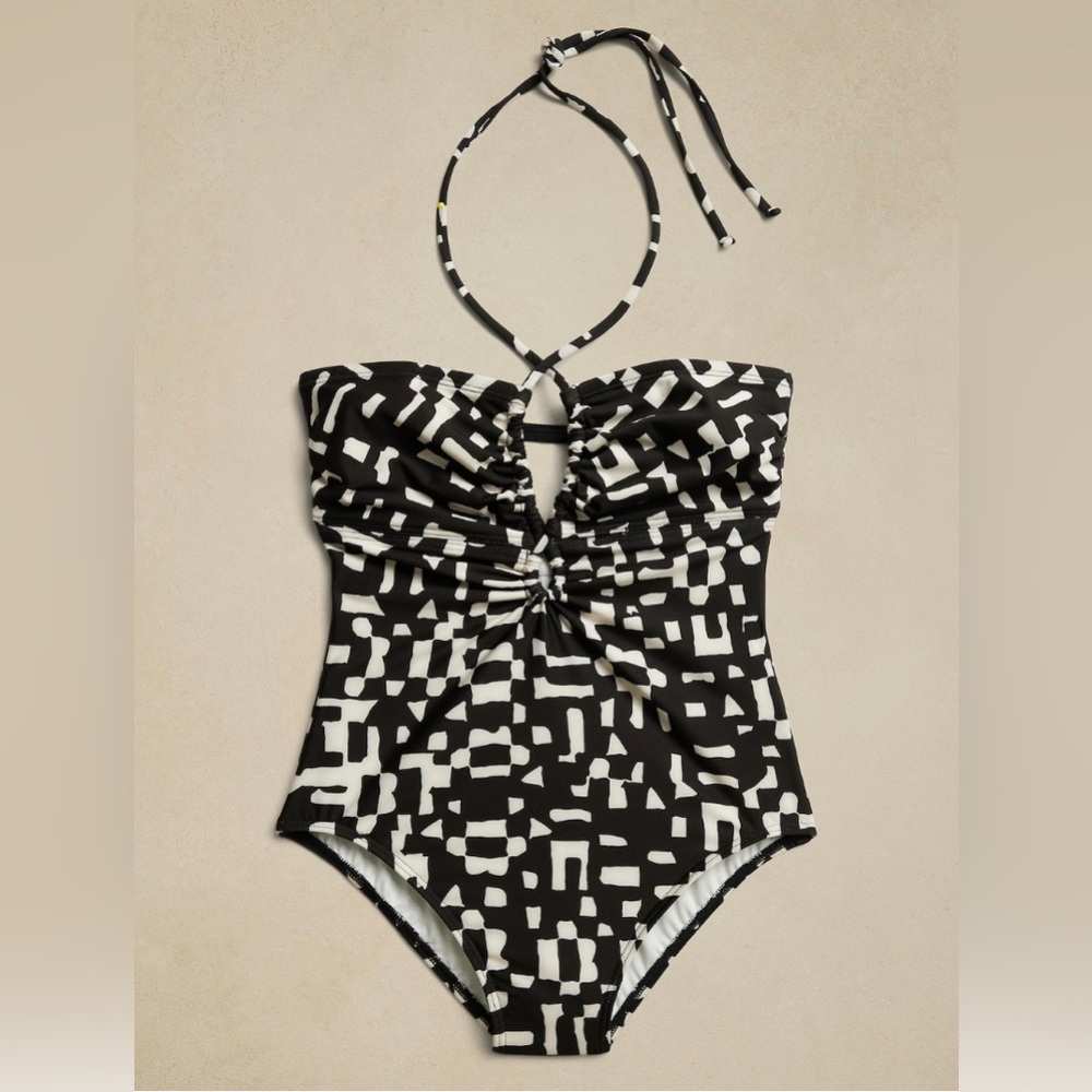 Banana Republic double know one piece swimsuit